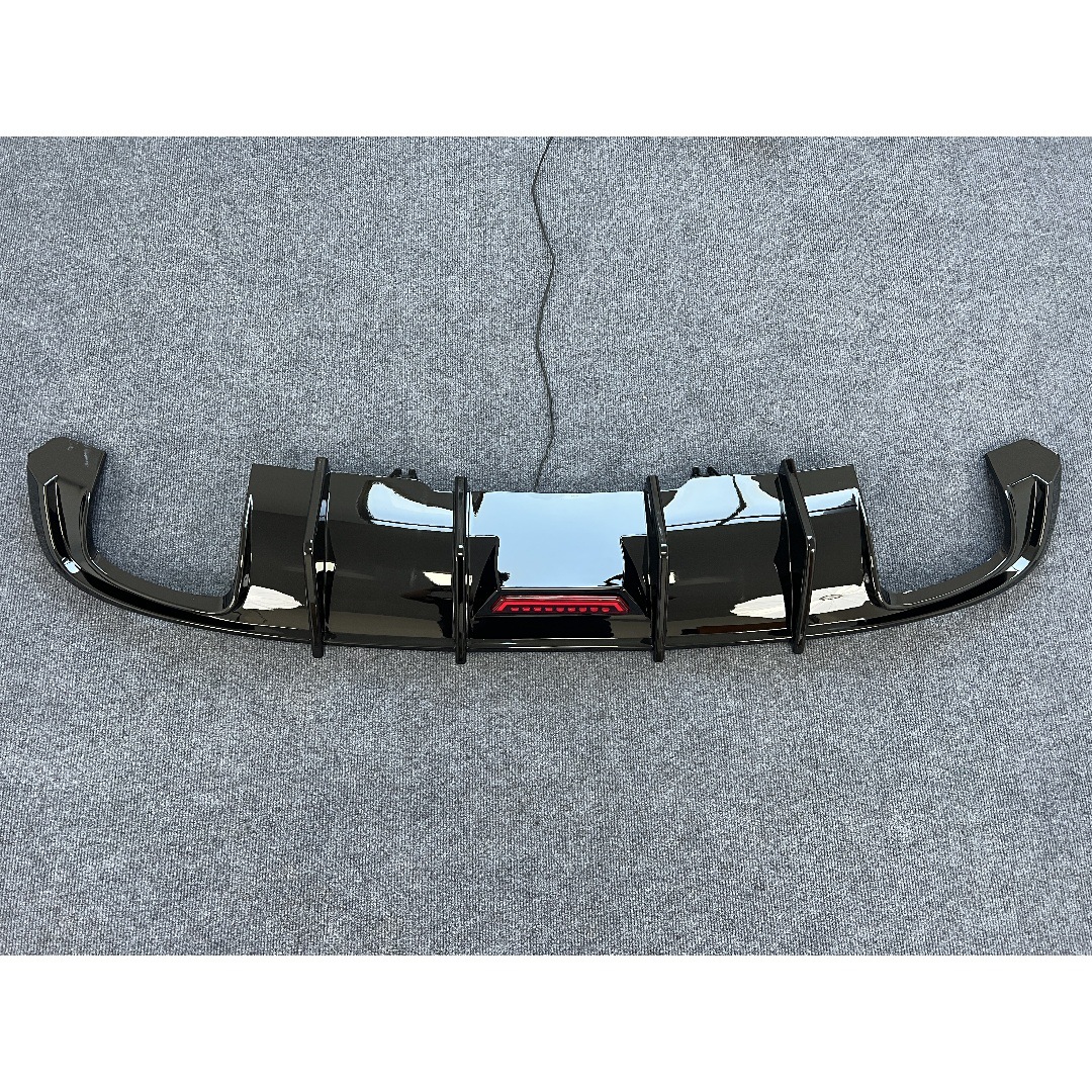 Suitable for Audi 171819 A4L/S4 Modified Rear Lip with Lights, Four Tail Pipes, Horizontal Lights, Tail Lip, Standard Sports Version