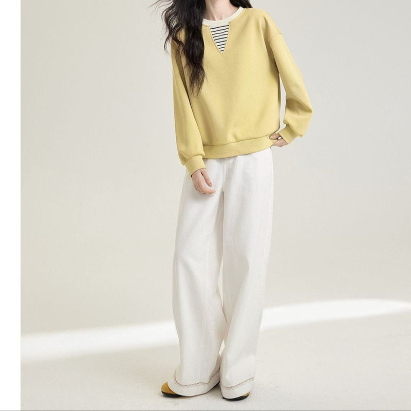 Fake two-piece striped patchwork round-neck sweatshirt for women, new early spring style, loose, versatile, comfortable, stylish top for outerwear Fake two-piece striped patchwork round-neck sweatshirt for women, new early spring style, loose, versatile, comfortable, stylish top for outerwear