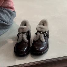 ��Ƥ��~���ë��ůëëЬŮһ�_�Ř���Ь�����ӽq�͹ŕr��СƤЬ