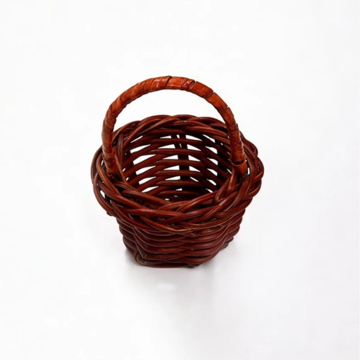 Mini cesta de imitación de ratán, decoración de muebles estilo pastoral, accesorios de fotografía, artículos pequeños, artículos varios, cesta de flores al por mayor.