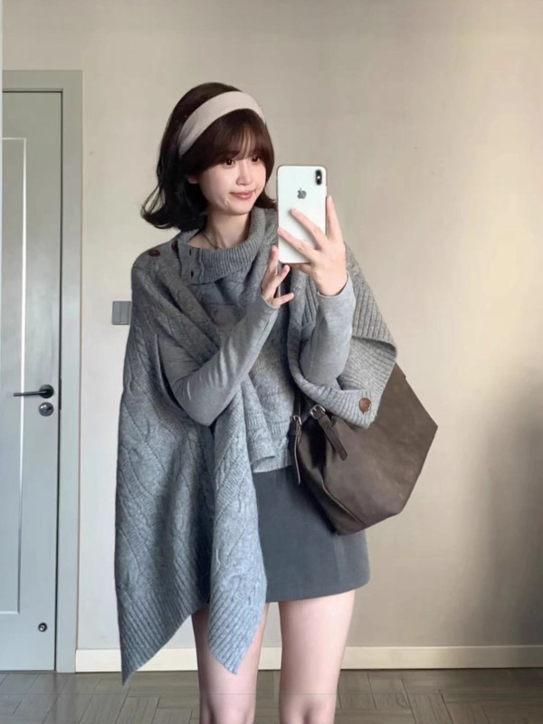 25南油秋冬新款不规则纯色毛衣时髦高领套头针织斗篷披肩女|undefined