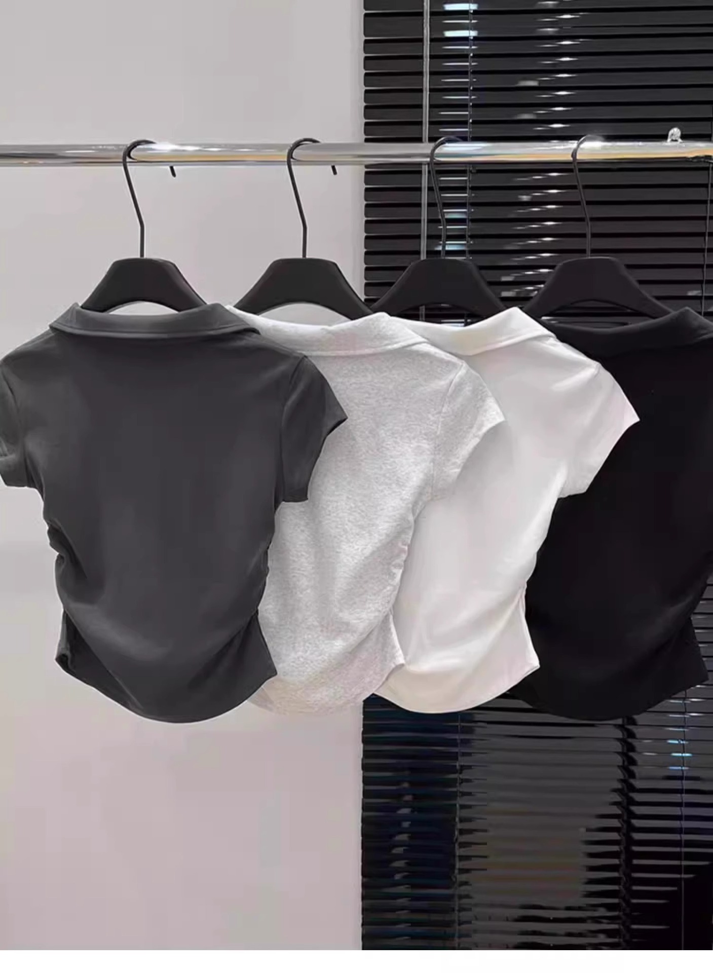 Women's Clothing Slim Fit Polo Collar Top Short Sleeve Ruched V Neck Grey T-Shirt Stylish Fitted Hot Girl Look Summer_voghion.com