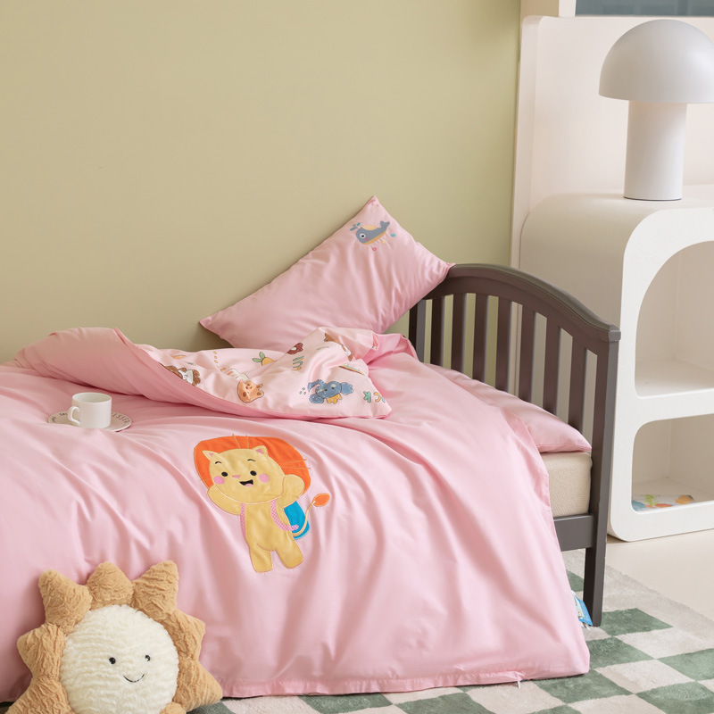 핑크 사자 아기