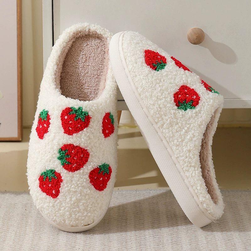 Plush indoor slippers, cartoon strawberry style, unisex, sizes 36–45, warm cozy pair