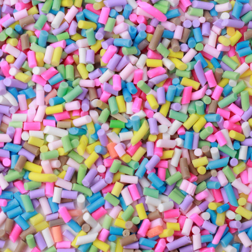 Simulated cream colored needle candy, colorful particles, soft ceramsite, bread crumbs, crushed sugar, chocolate silk cake decoration