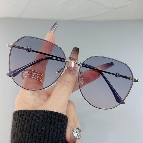 2024 New Fashion Women's Polarized Sunglasses for Driving & Men's Sun Glasses—UV-Protective, Shade-Giving Shades