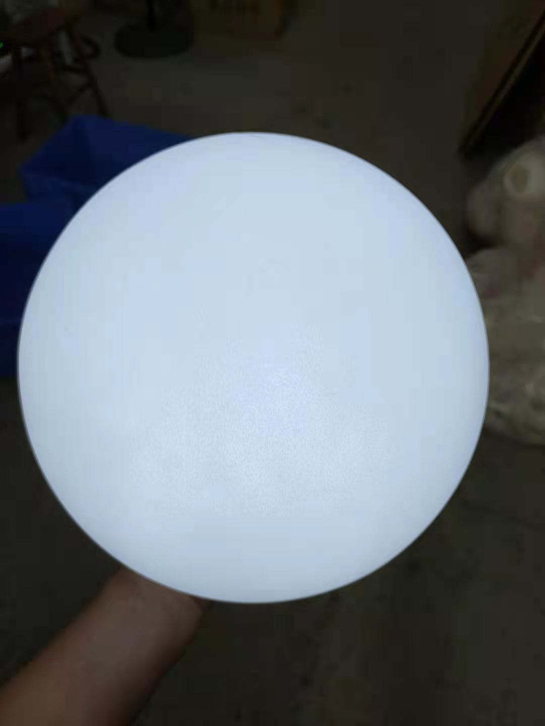 PE滚塑灯罩塑料LED吊灯工程亮化地插灯定做16色变光各尺寸球形灯-阿里巴巴