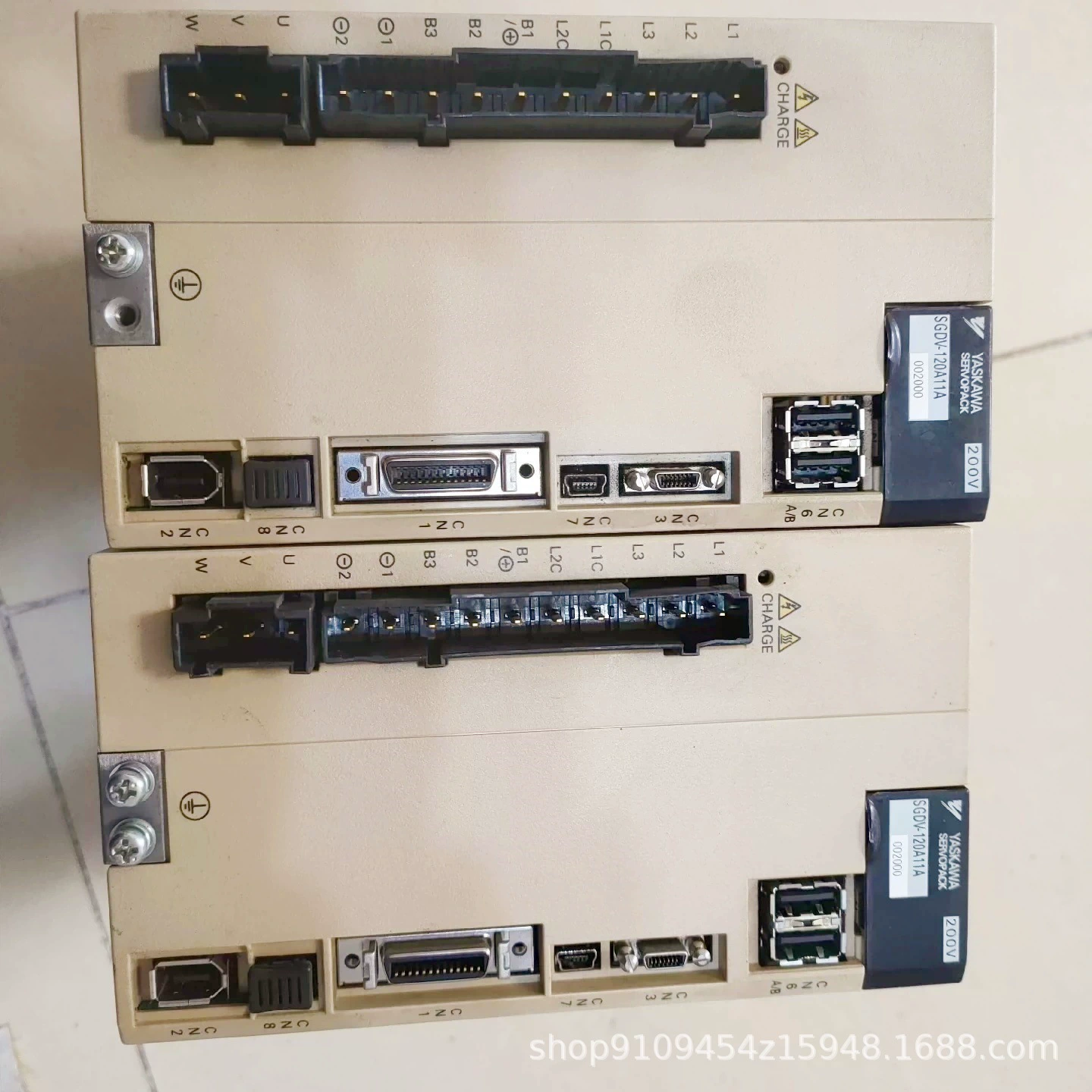 Yakawa SGDV-120A11A002000 спот новый оригинальный подлинный