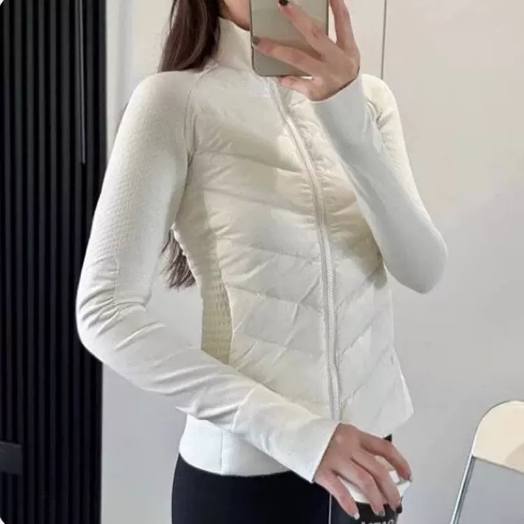 鹅绒羽绒服女轻薄款高级感女90新款冬季韩版大码瑜伽服平湖