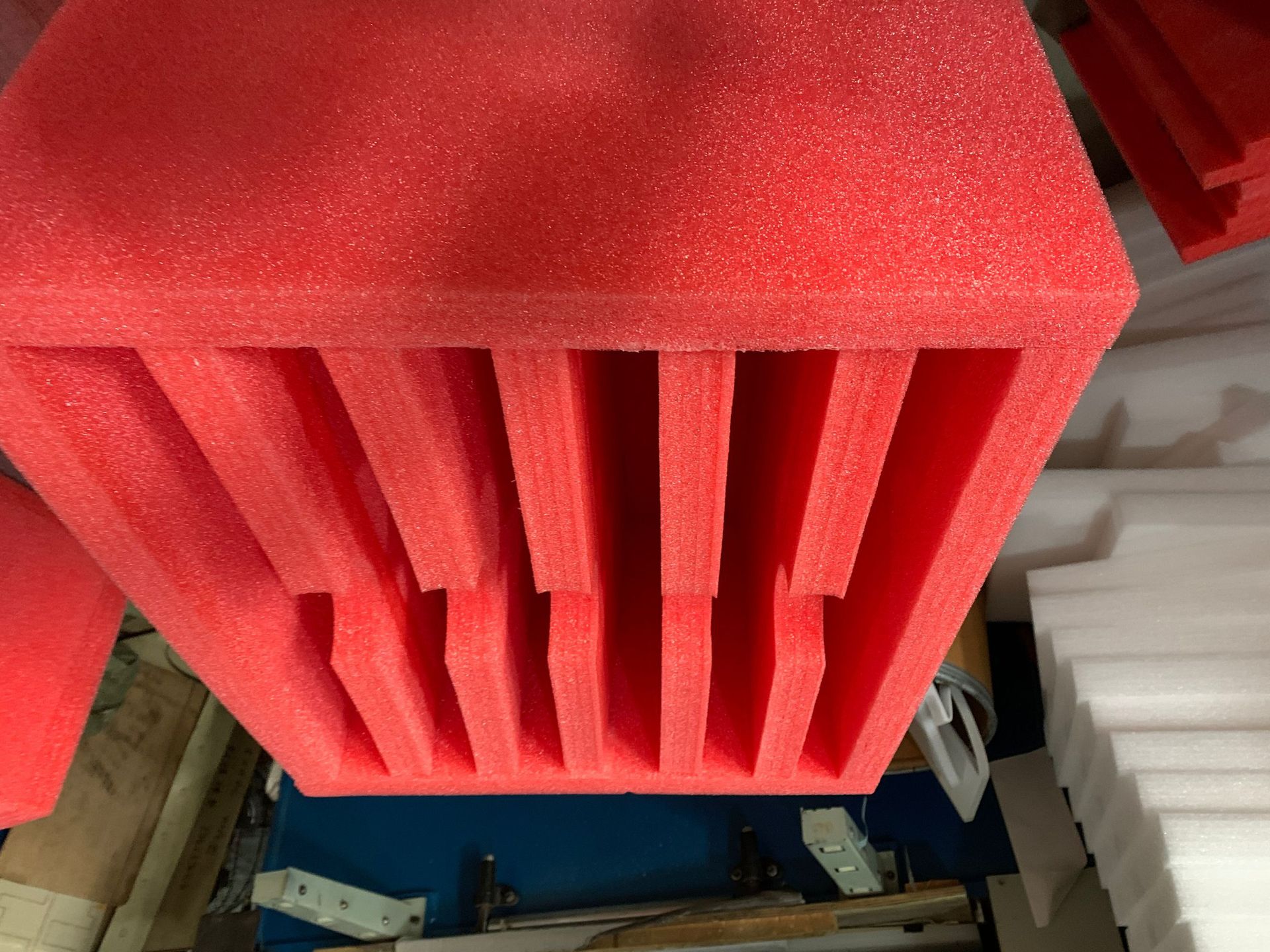 厂家供应红色珍珠棉静电缓冲汽车芯片电路板包装泡沫/红色珍珠棉