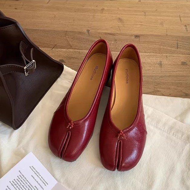 Red (coarse heel)