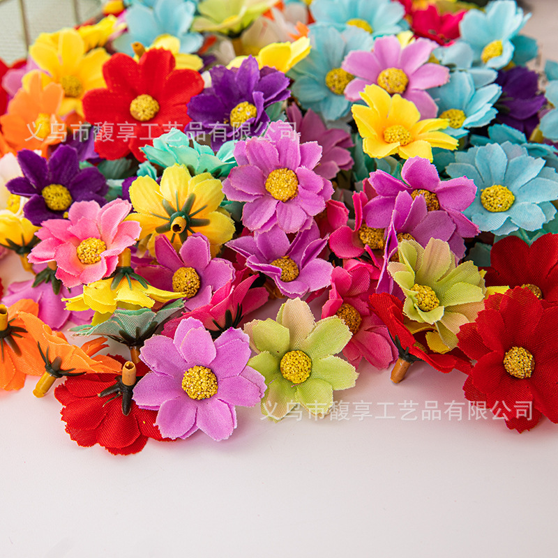 Simulation 2-layer 7-leaf mini Daisy silk flower diy cake clothing sachet wedding flower micro landscape potted plant with flowers Simulation 2-layer 7-leaf mini Daisy silk flower diy cake clothing sachet wedding flower micro landscape potted plant with flowers