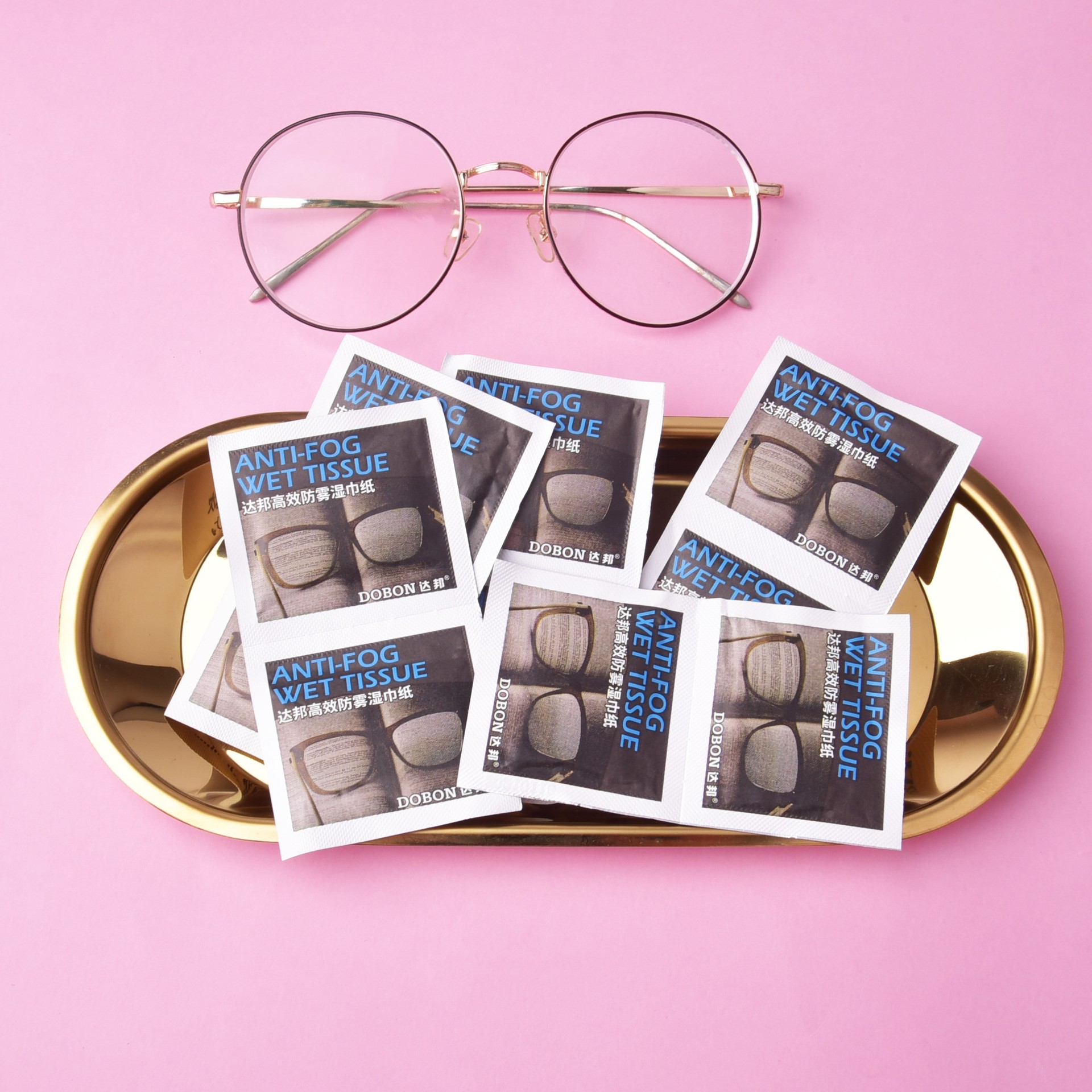 Car bathroom non-fogging cleaning cloth winter lens wiping paper mobile phone screen lens hot pot wiping glasses anti-fogging wipes