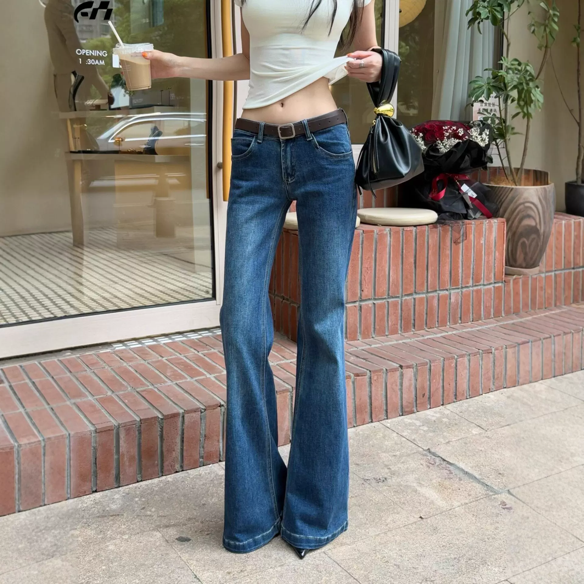 深蓝色低腰微喇牛仔裤女2025年秋季美式不贴腿弹力辣妹直筒喇叭裤
