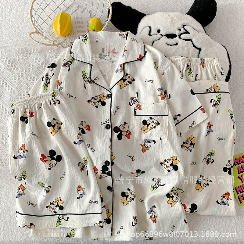 Pajamas de tres piezas de torta de oso para mujeres de verano, pantalones de manga corta, nubes de algodón adorable, viento en 2025 nueva ropa para el hogar