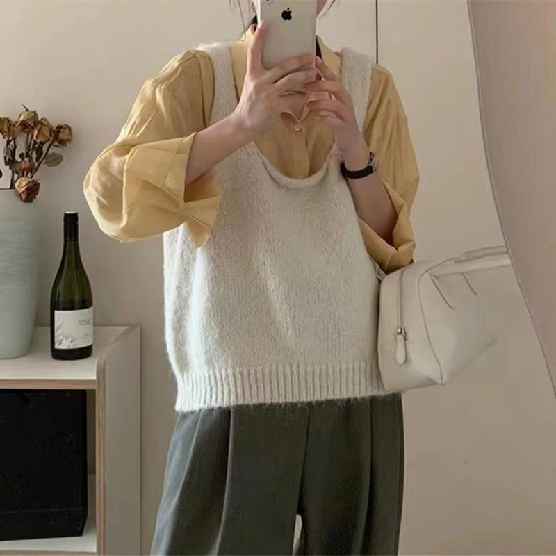 Spring and Autumn Stacked U-neck Knitted Vest Women's Loose Lazy Style Easiest for Match Korean Style Solid Color Sleeveless Pullover Camisole