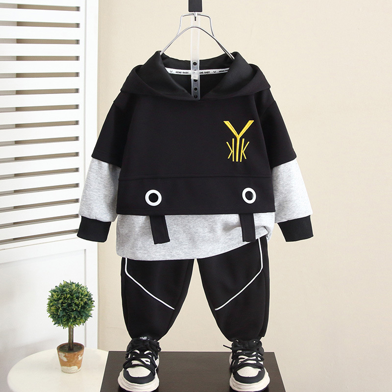 5968 traje de niño otoño estilo occidental bebé primavera y otoño suéter con capucha 2024 nueva ropa de otoño para niños marea