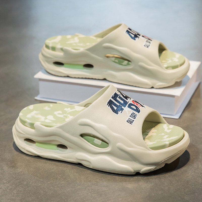 Zapatillas de suela gruesa de EVA de gama alta para hombre para aumentar la sensación de pisar mierda