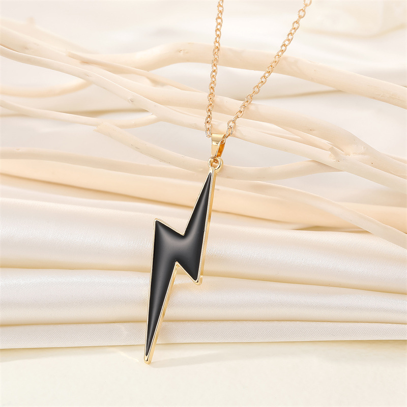 New Punk Black Lightning Earrings Necklace Oil Drop Lightning Pendant Earrings display picture 3