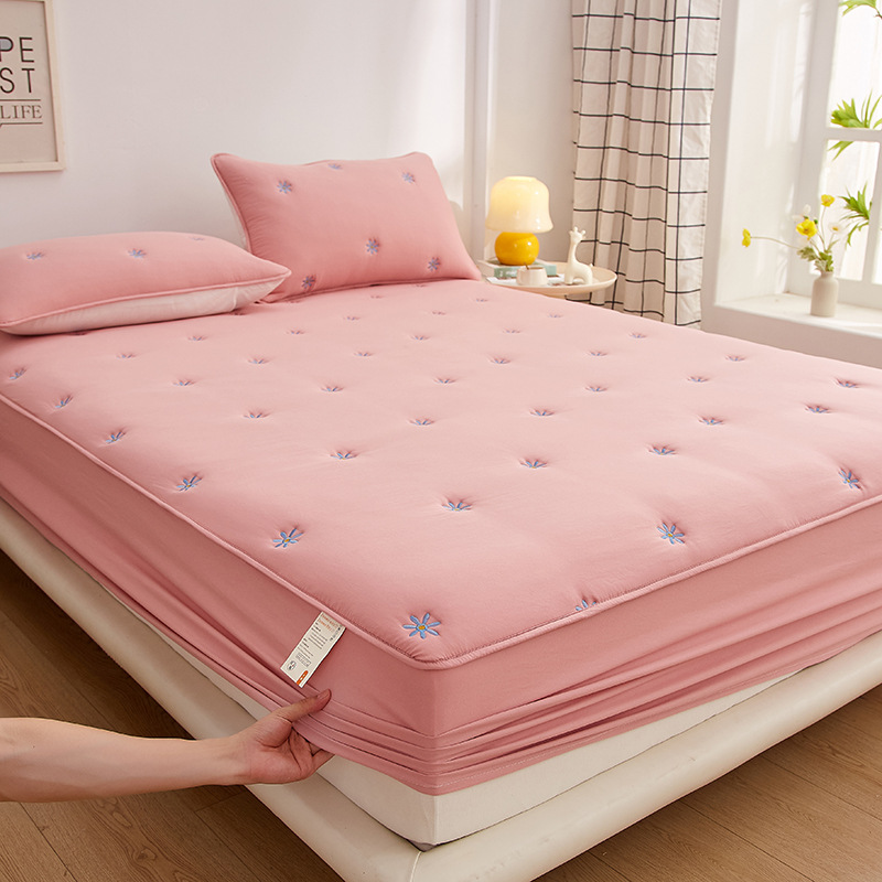 2024 nuevo estilo Clase A algodón lavado bordado sábana funda de cama acolchada funda de colchón para el hogar ropa de cama al por mayor