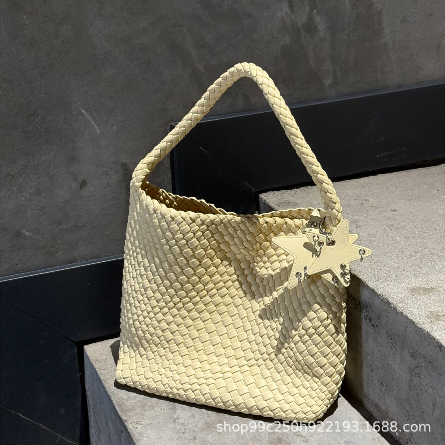 미디엄 구스 옐로우 (이너백 + 별 펜던트 포함)