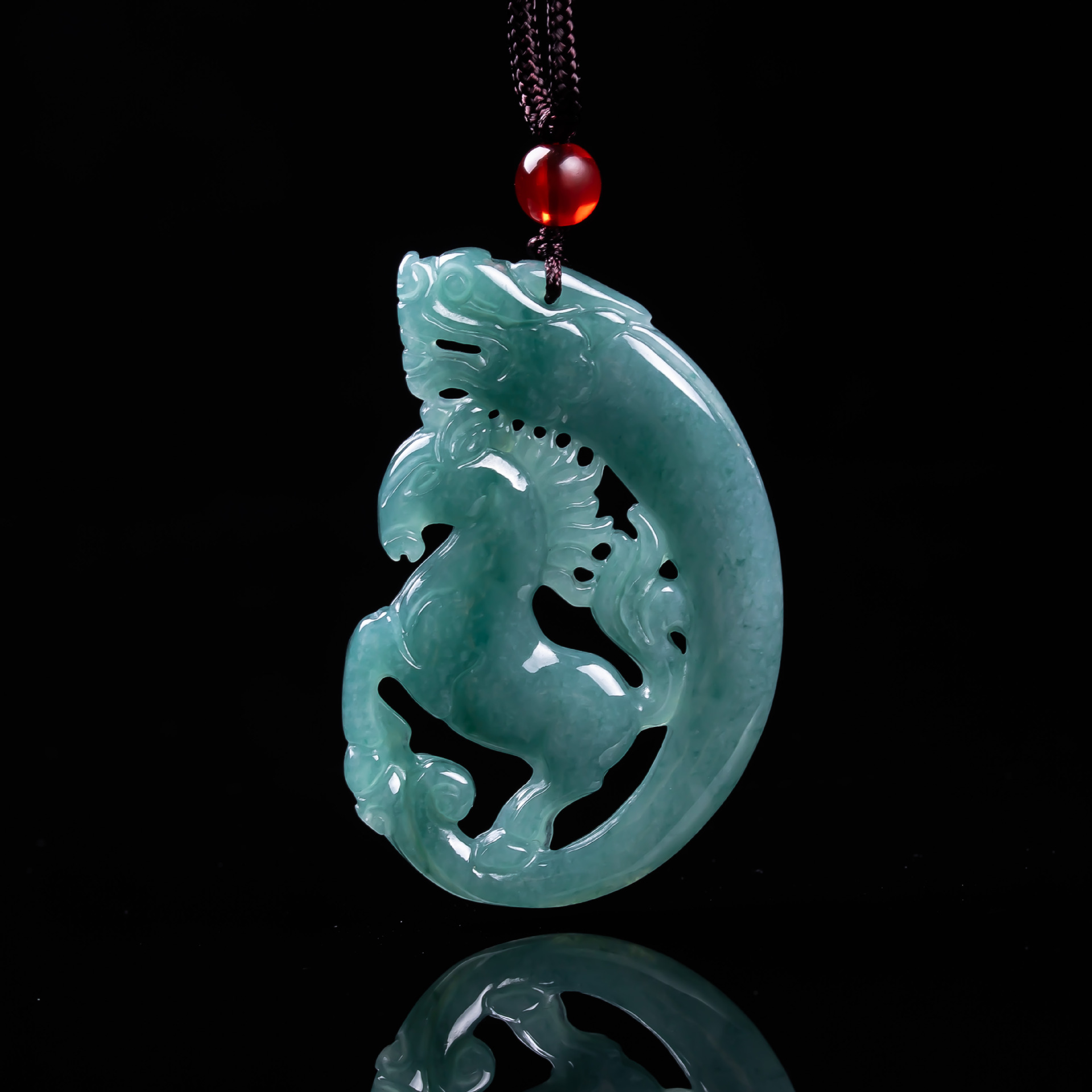 Natural Jade A-Grade Jade Pendant Horse Brand Pendant Ice Jade Men's and Women's Pendant Jewelry Jade Jade Pendant Wholesale