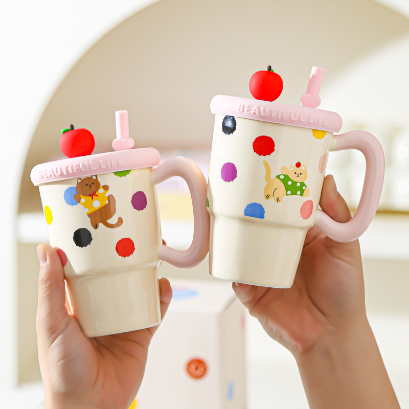 Taza de paja de manzana para niñas cumpleaños niña corazón gato taza de paja linda taza de cerámica con regalo de mano
