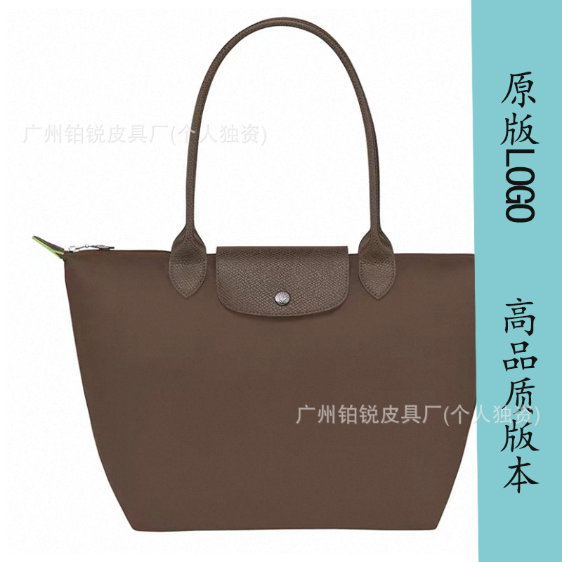 Environmentally friendly earth color