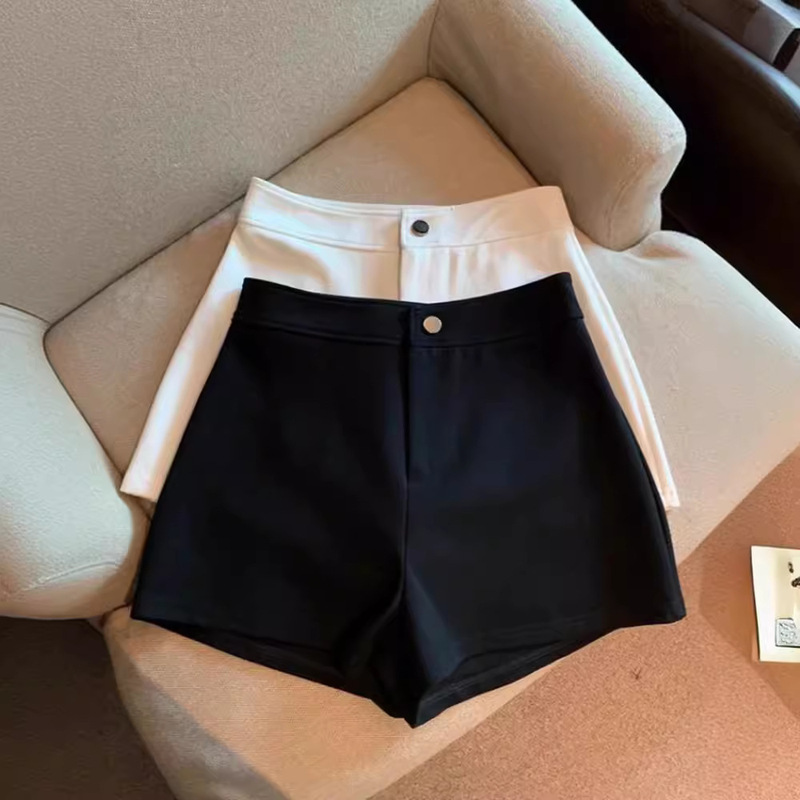 2025 Spring and Summer High Waist Slimming A- Shaped Black Lower Body Missing Tight Stretch Spice Girls Hot Pants Shorts Women