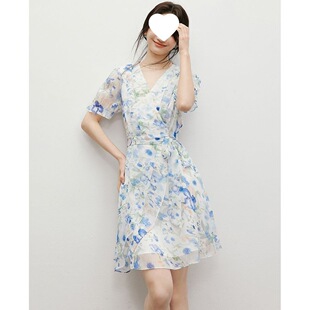 �t�������黨�B��ȹ2026�ļ��¿�Ů�b������ѩ��ȹ