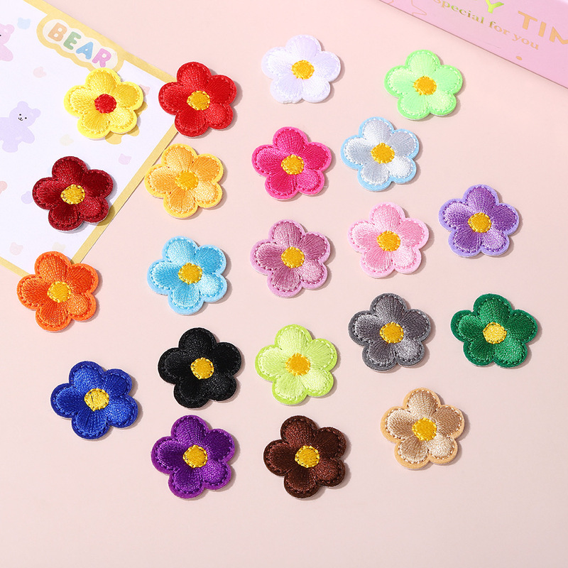 新鮮でかわいい小さな花の刺繍パッチステッカーミニカラーホットメルト接着剤刺繍ラベルバッグ靴と帽子装飾布ステッカー|undefined