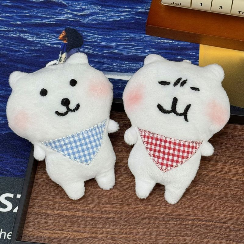 新商品 チイカワ 自虐クマ シュシュ人形 ペンダント かわいいよだれかけ 自虐クマ バッグペンダント|undefined