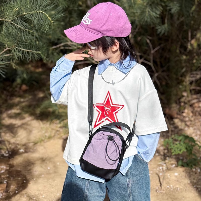 Mochila de mochila para niños cool, personalidad de empalme de colores contrastantes, bolsas de tazas de agua para niños, bolsas de hombro casuales simples coreanas para mujeres