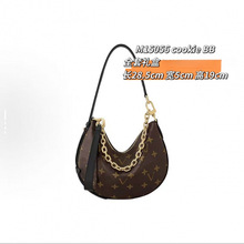 �羳�¿�Ůʿ�����ϻ�Ҹ�°�����б���ٴ�Cookie BB M15056