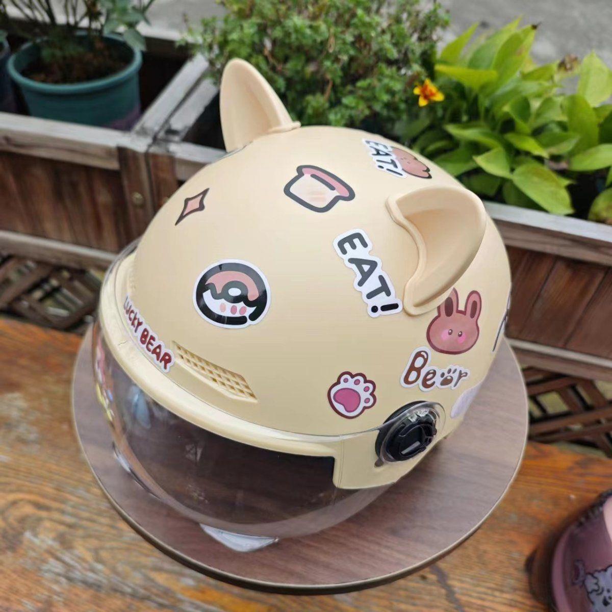 New national standard adult unbreakable electric motorcycle helmet for men and women, cute design, suitable for couples and best friends, with summer sun protection and breathable features