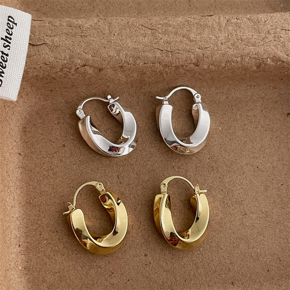 1 Pair Casual Modern Style Geometric Plating Copper Hoop Earrings display picture 4