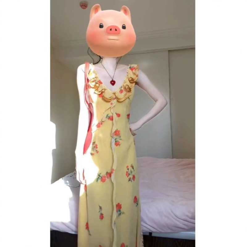 Yellow Lotus Leaf Beautiful Floral Suspender Dress Women's Summer Vacation French Summer Elegant Beach Fishtail Long Skirt