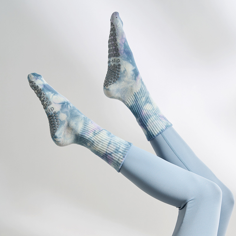 Calcetines de yoga de cinco dedos para otoño e invierno, calcetines profesionales antideslizantes de tubo largo para mujer, calcetines deportivos específicos para Pilates, calcetines de fitness con dedos separados.