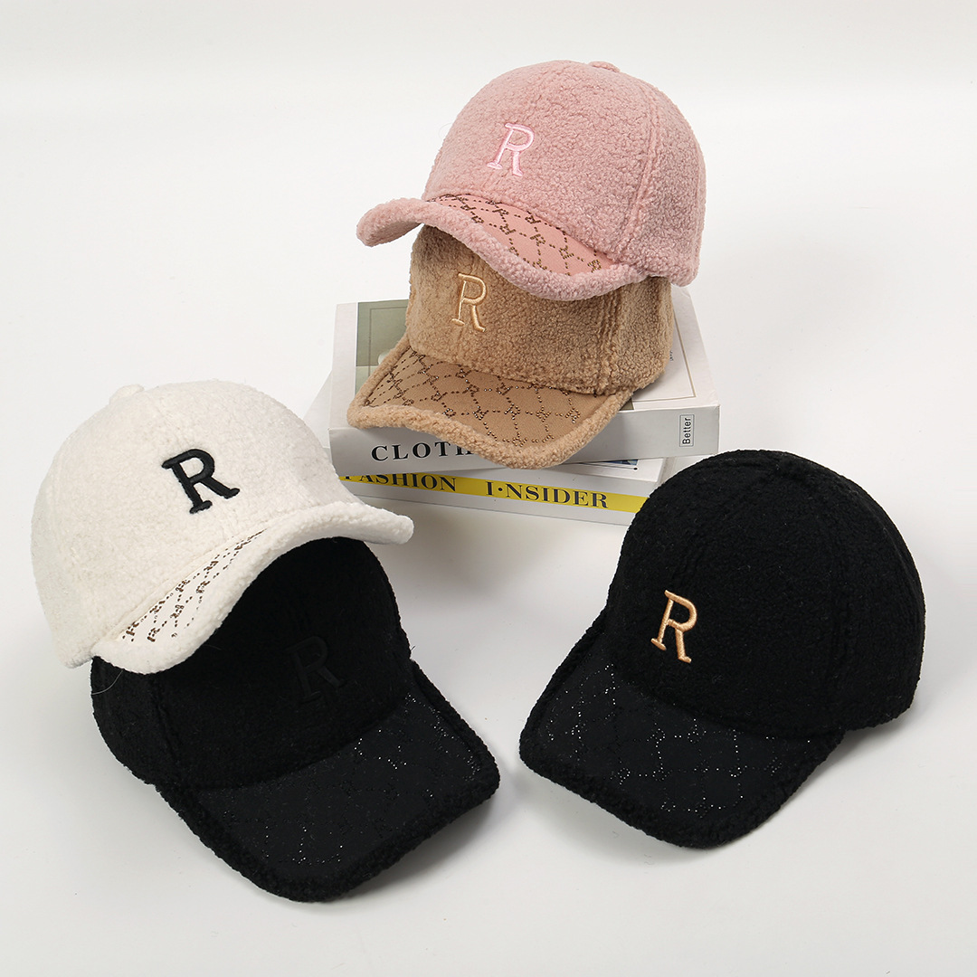 Autunno Inverno Nuova lettera R Cappello da baseball ispessito e caldo con lingua d'anatra Velluto di agnello casual coreano da donna_voghion.com