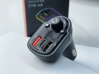 A8-A18 car bluetooth player 3.1A cigarette lighter PD car charger dual USB car charger FM transmitter (Car mp3) - a8