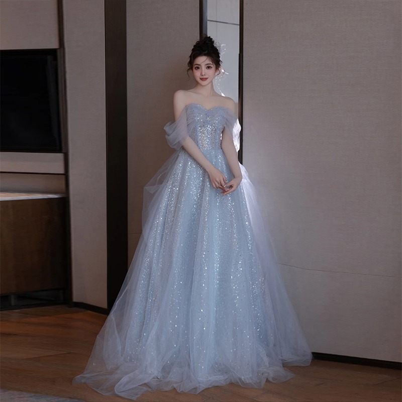 Evening Dress with a High-End Feel, 2026 New Model, Blue Banquet Style, Light Luxury, Suitable for Vocal Performance Exams, Host Events, and High-End Birthday Gowns