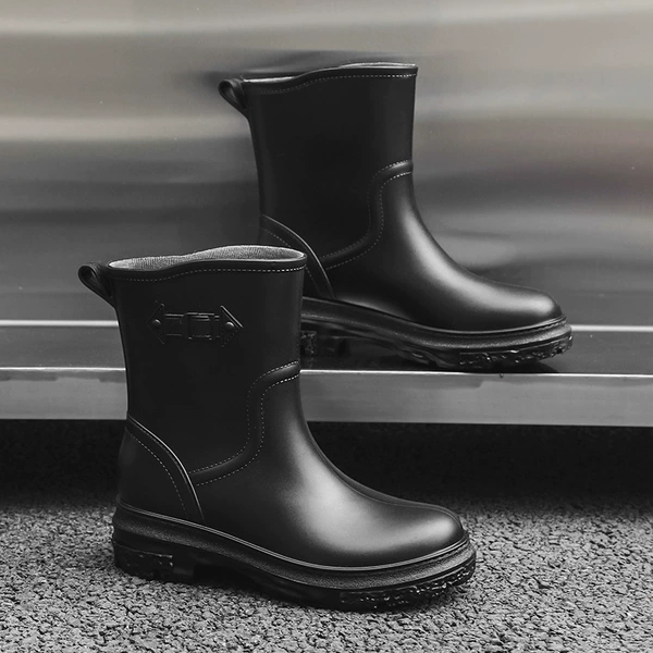 Black 913