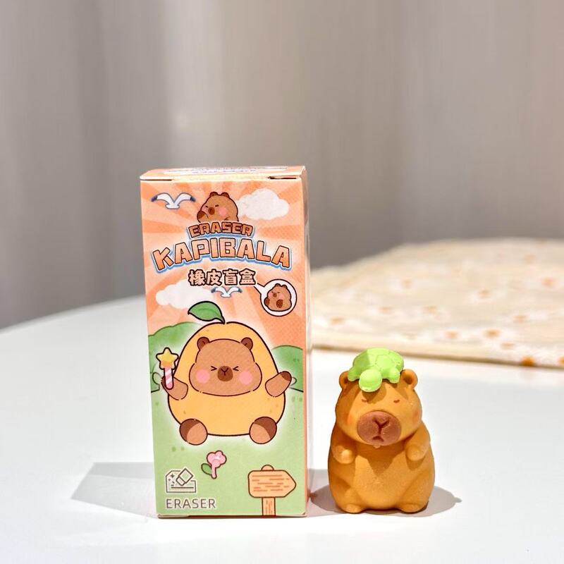 新商品のカピバラの消しゴムのブラインドの箱のかわいい漫画のカピバラの形の消しゴムはきれいになります。|undefined