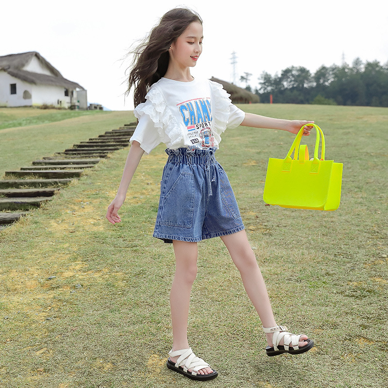 女童短袖套裝夏裝夏款洋氣兒童裝夏季女孩牛仔短褲運動兩件套12歲