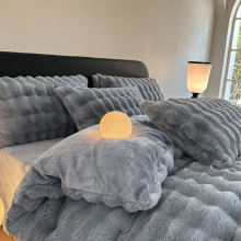 ���ýq��������ë�ļ���ţ�̽q�Ӻ��ﶬ�����׼�ɫ�������������l