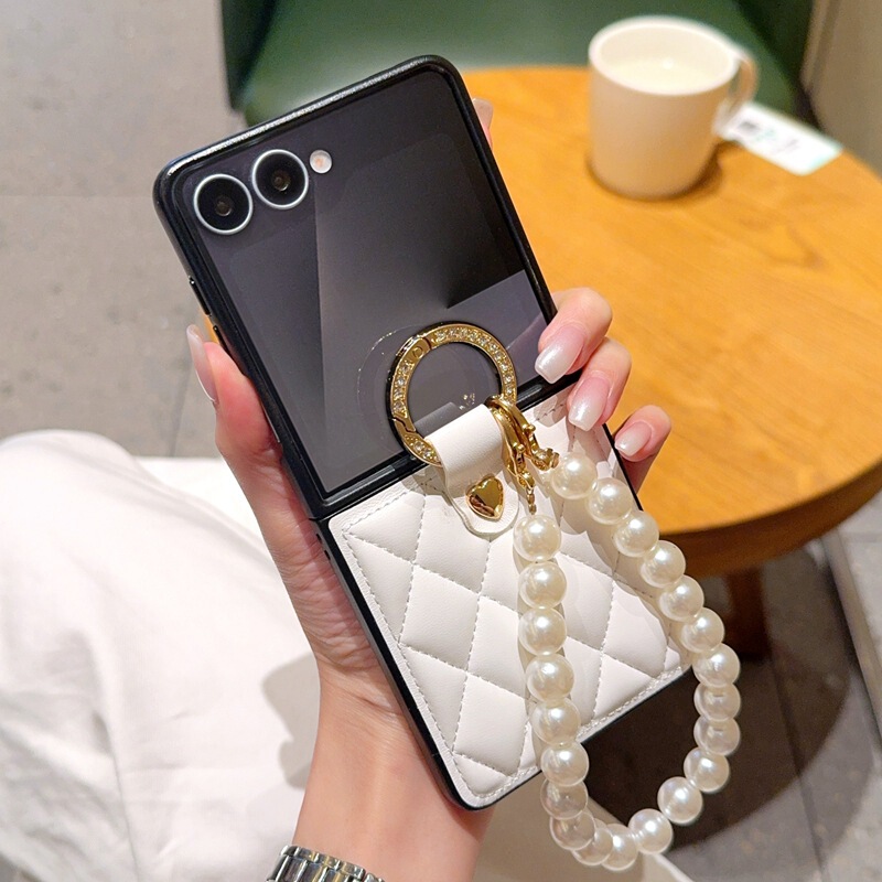 Suitable for Samsung Zflip7 Mobile Phone Case Wristband Pearl Bracelet Zflip7Fe Quilted Small Fragrance Zflip 40% off Stack