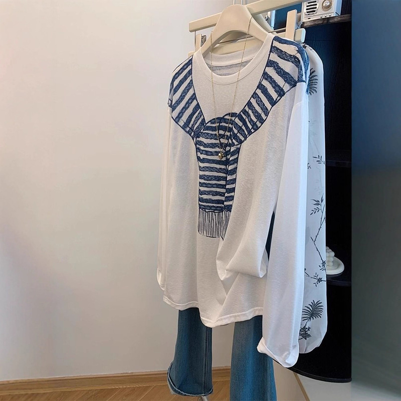 (Solona Neckline) Plus Size 120kg Long-Sleeve Sun Protection Cover-Up Shirt, Slightly Sheer, Unique and Super Stylish T-Shirt for Women, Loose Fit