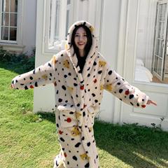 加绒加厚连帽印花睡袍两件套女保暖珊瑚绒可爱家居服秋冬新款浴袍