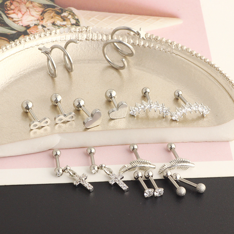 Labret piercing jewelry detail image