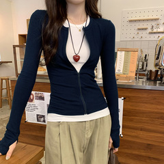 平価の婦人服の衝突色の偽の2つのファスナーのカーディガンの頭のtシャツの女性の秋冬の2025の新型のギャルの修身はやせています。